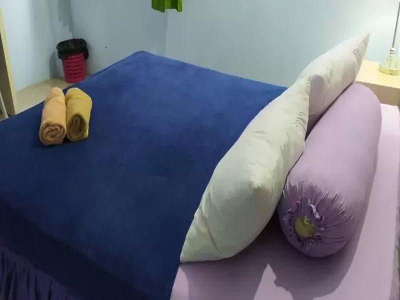 Super Oyo 3903 Sweethome Syariah Guesthouse Martapura  Luaran gambar