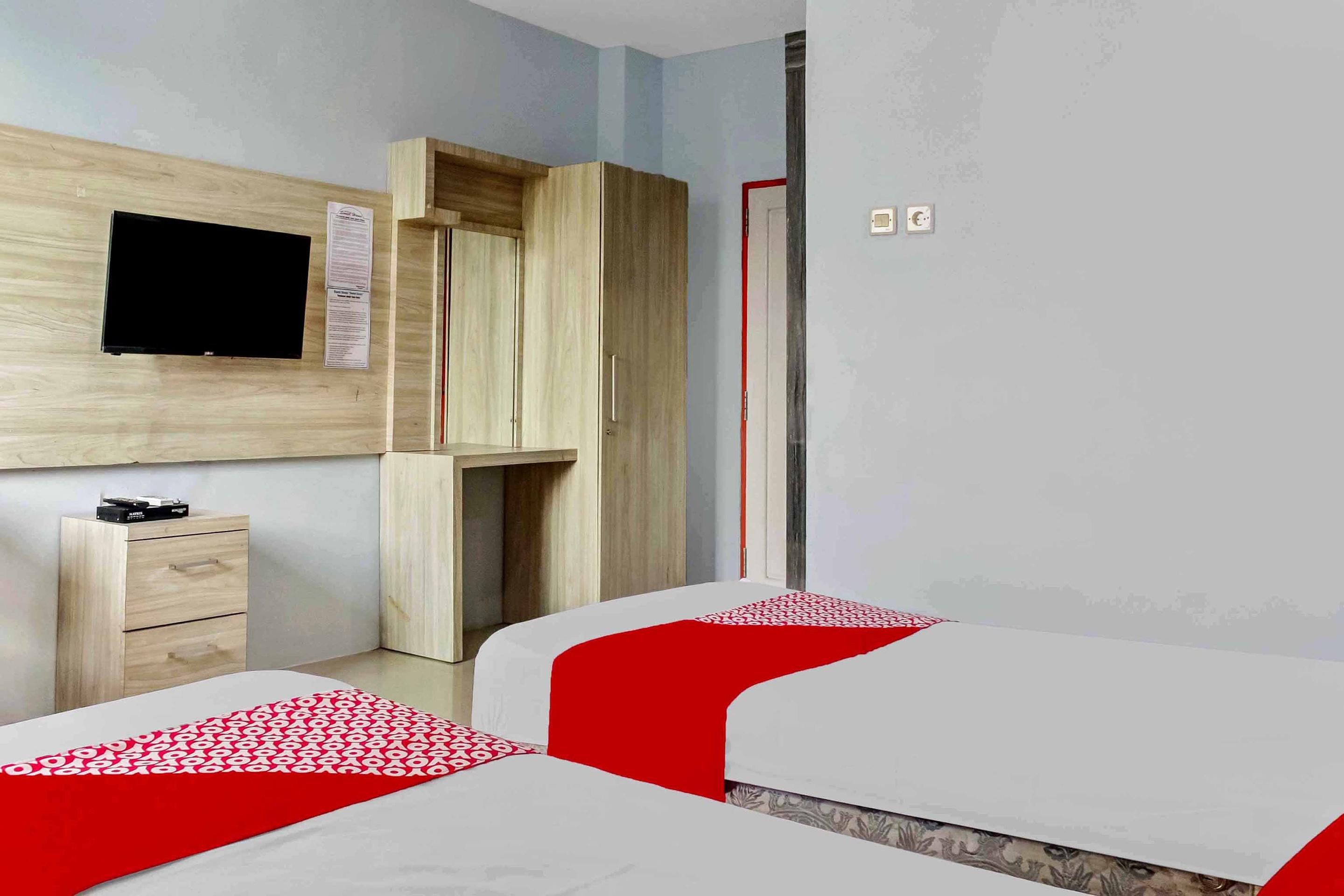 Super Oyo 3903 Sweethome Syariah Guesthouse Martapura  Luaran gambar
