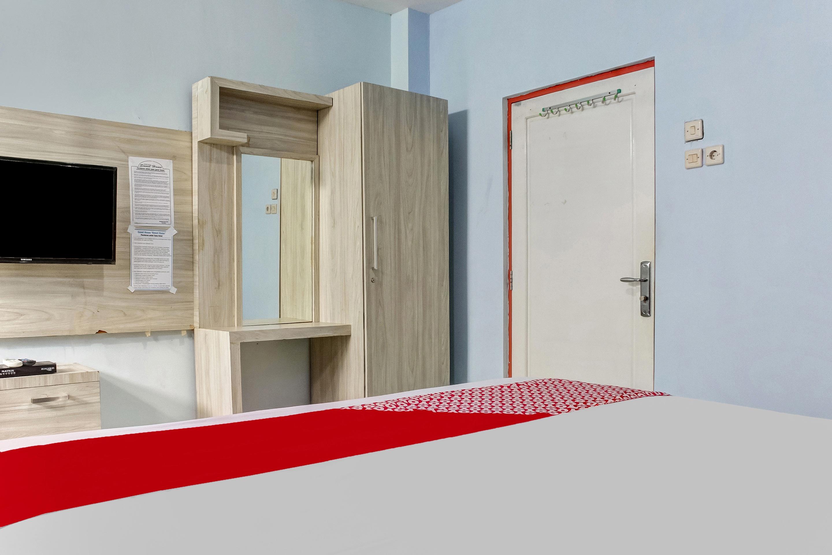 Super Oyo 3903 Sweethome Syariah Guesthouse Martapura  Luaran gambar