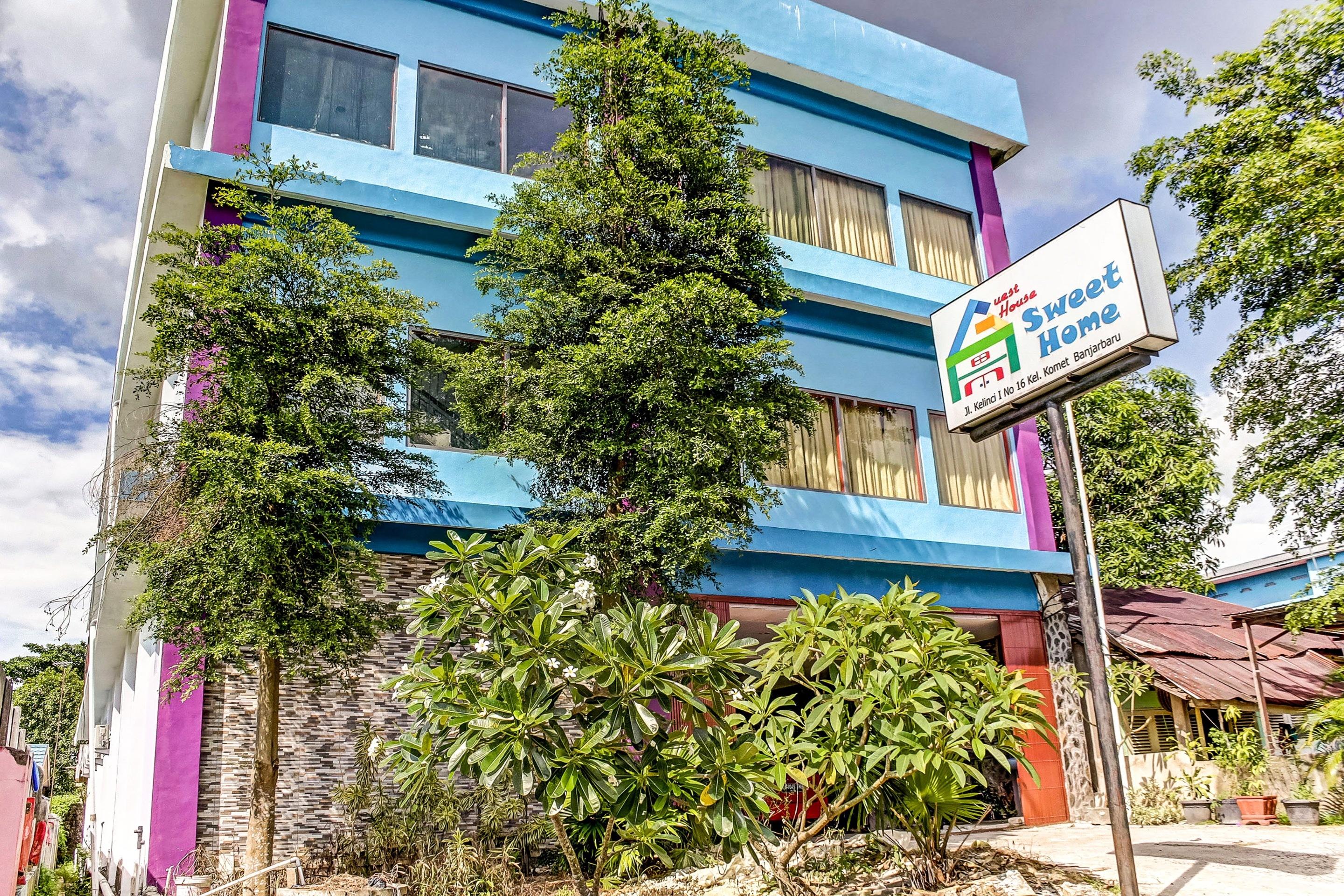 Super Oyo 3903 Sweethome Syariah Guesthouse Martapura  Luaran gambar